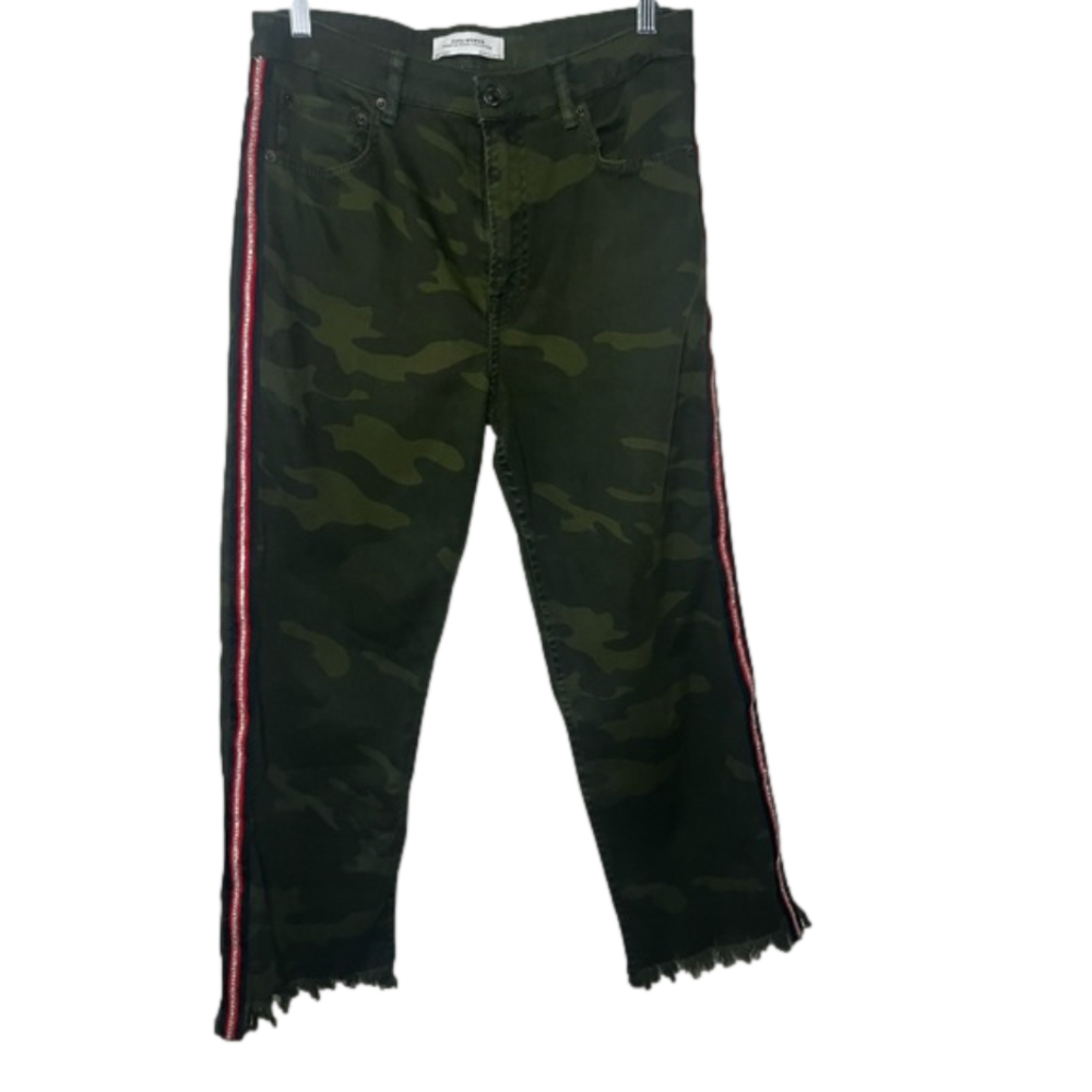 Zara camouflage pants size 6